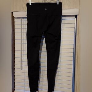 Lululemon 🍋 size 10 SUPER SOFT  & cozy.